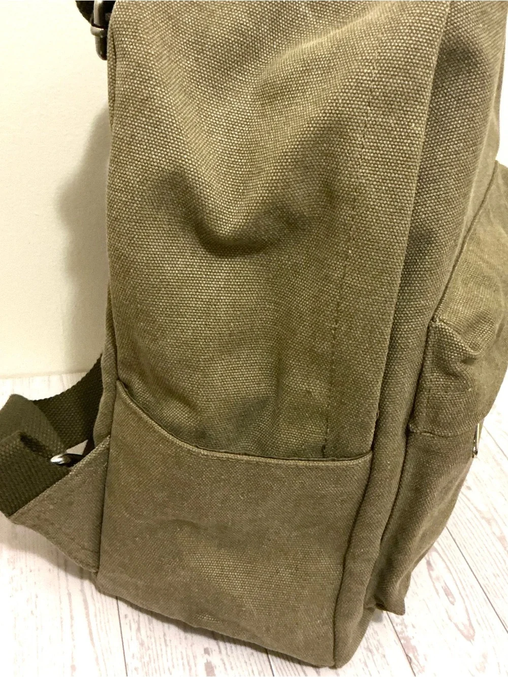 Canvas Everyday Backpack in Olive Green